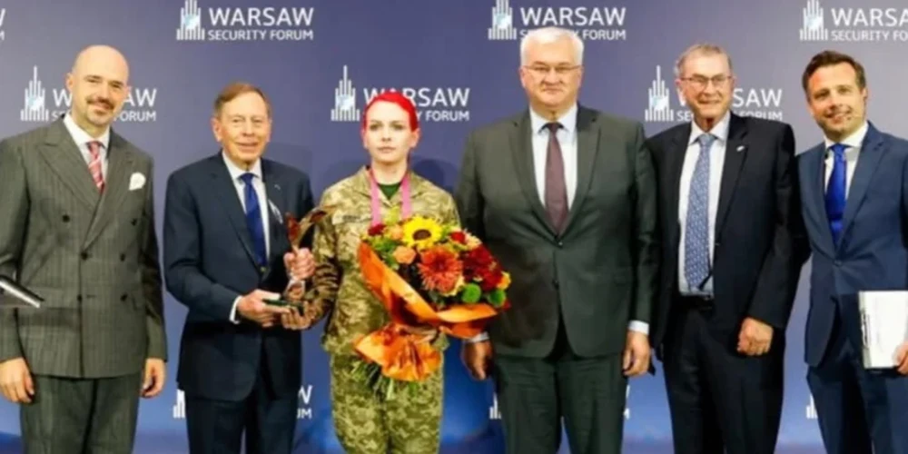 «Пташка» з «Азовсталі» стала першою лауреаткою премії лорда Ешкрофта за мужність
